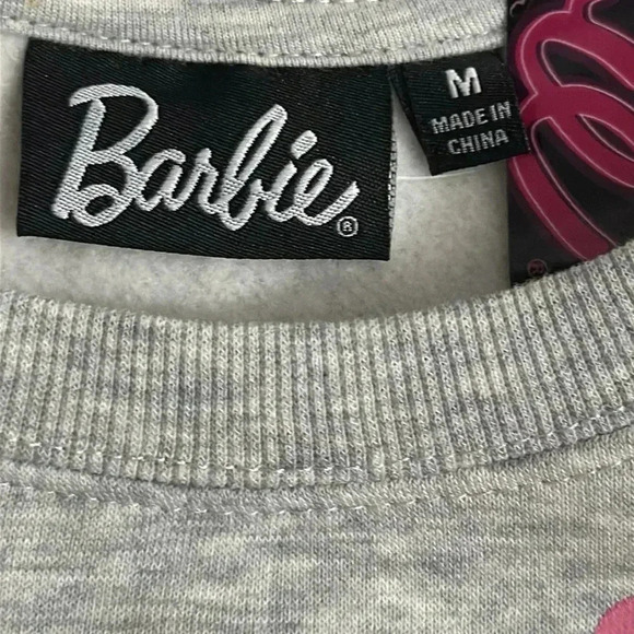 NWT Barbie Mountain Time Medium Gray Sweatshirt - Picture 4 of 4